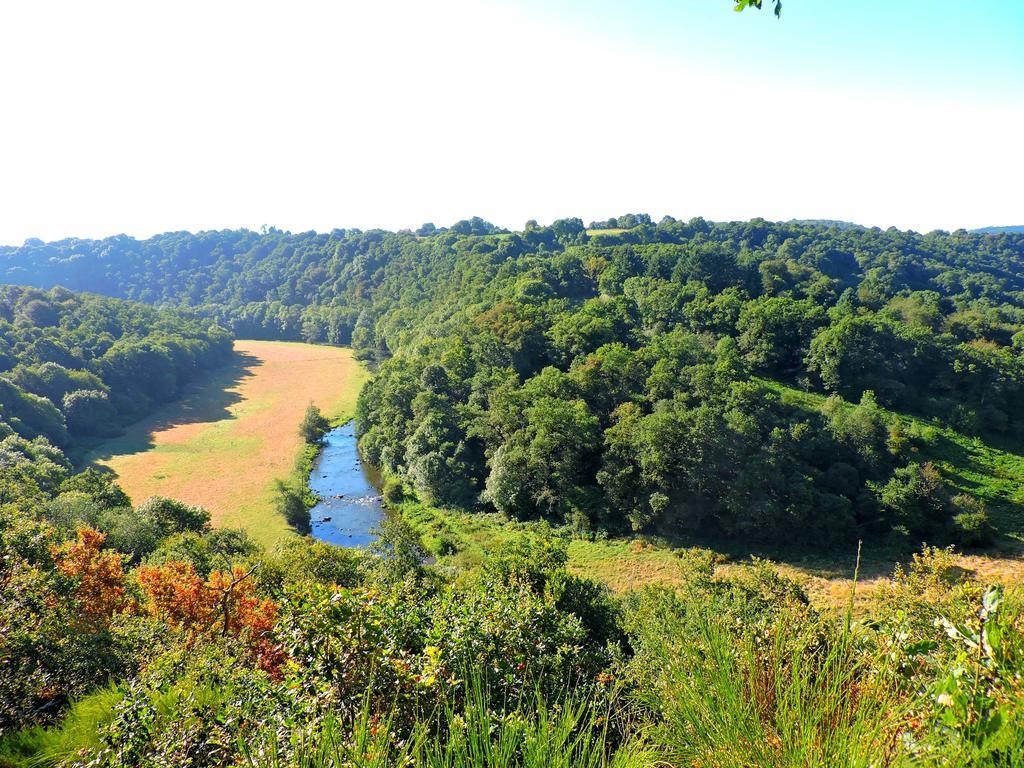 Gite Dans Les Alpes Mancelles Gesnes-le-Gandelin Buitenkant foto